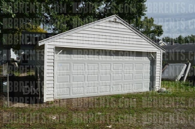 Photo - 4045 Old Riverside Dr
