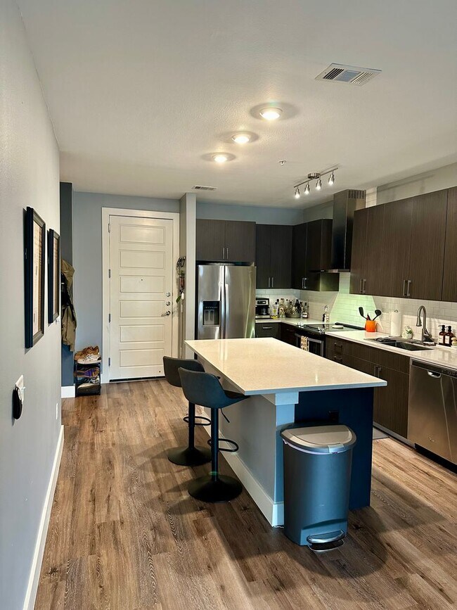 Photo - Beautiful Condo - North Burnet Road! Unidad 203