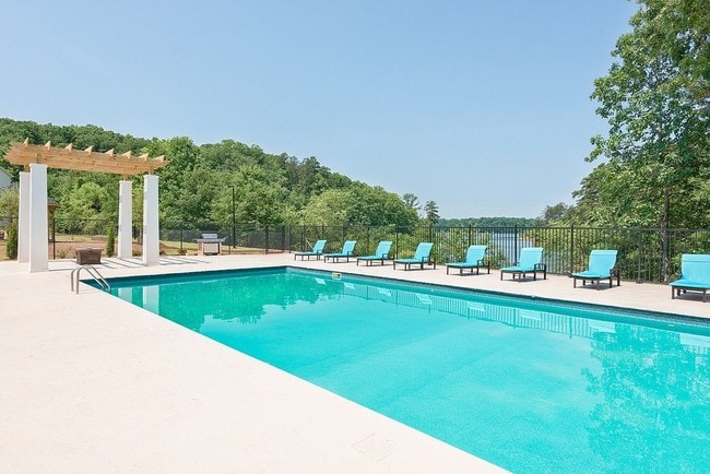 Edgewater on Lanier