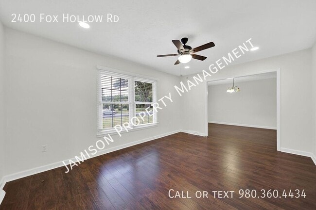 Photo - 2400 Fox Hollow Rd