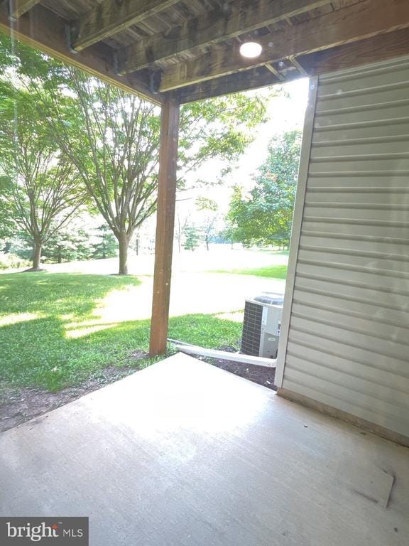 Photo - 8474 Pamela Way