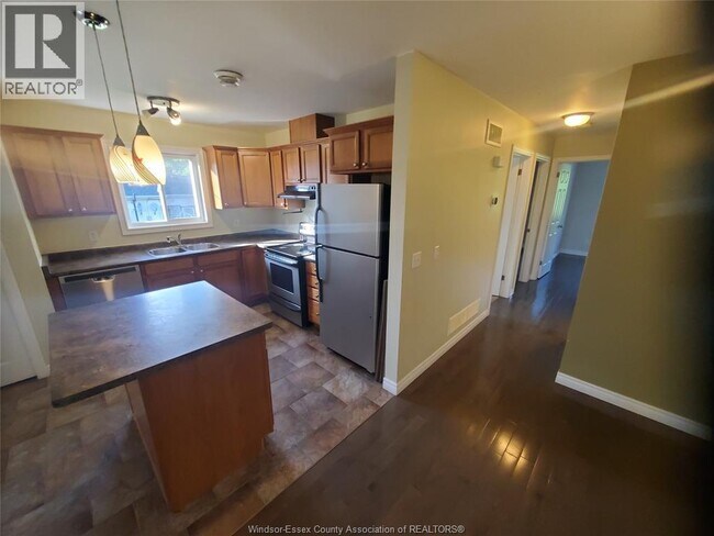 Photo - 1710 Northway Ave