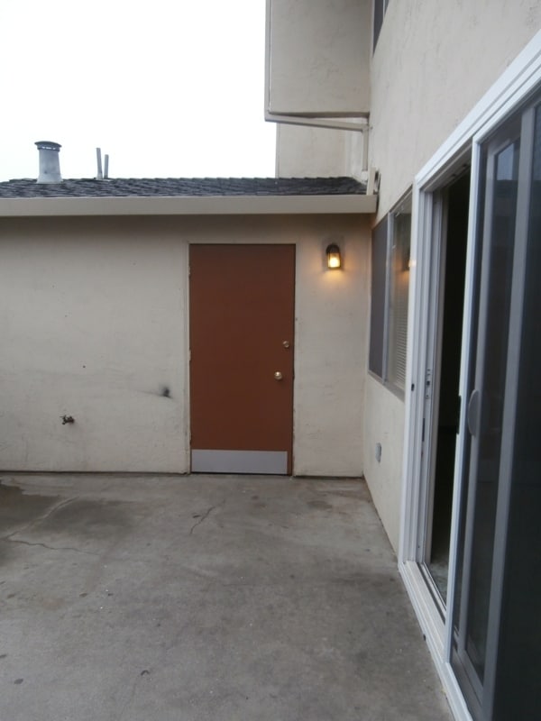 Photo - 4 Bedroom 1.5 Bathroom Townhouse (Accepting Section 8)