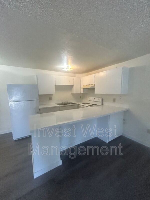 Photo - 9100 NE 15th Ave
