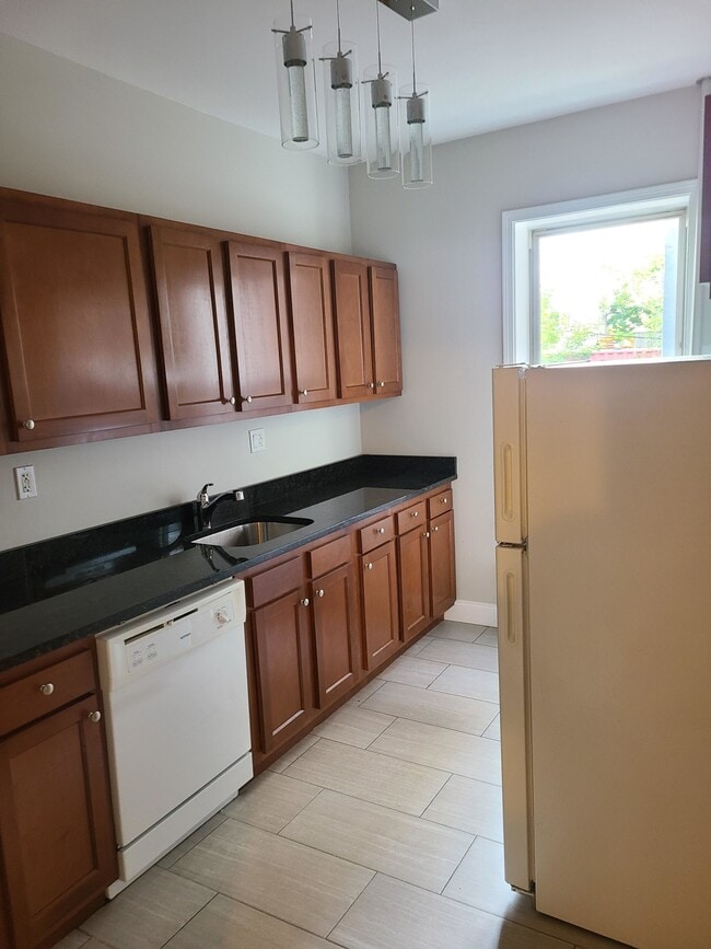 Photo - 8 Farrington Ave Unit 2
