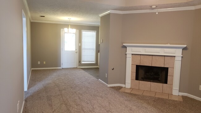 83 Mossey Ln