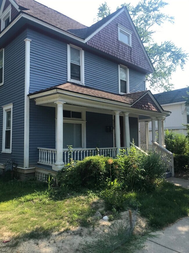 518 Washtenaw Ave Unit 518-2 Washtenaw