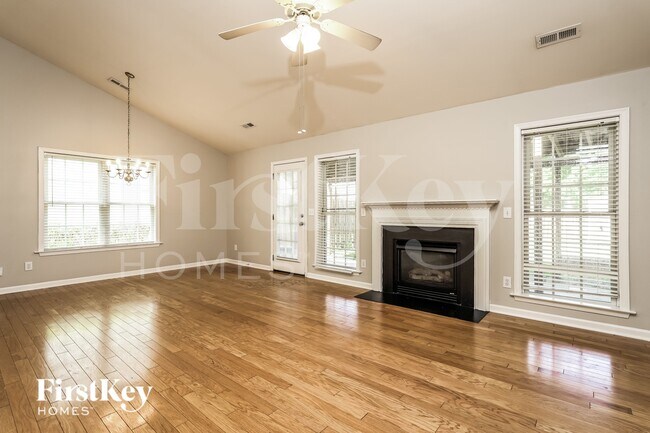 Photo - 6107 Black Willow Dr