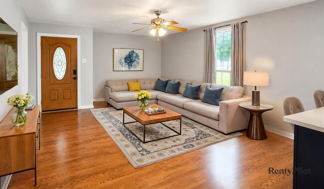 Photo - 134 Allen St
