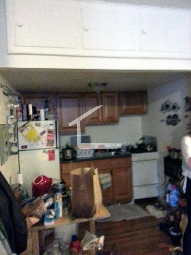 8-153 Brighton Ave