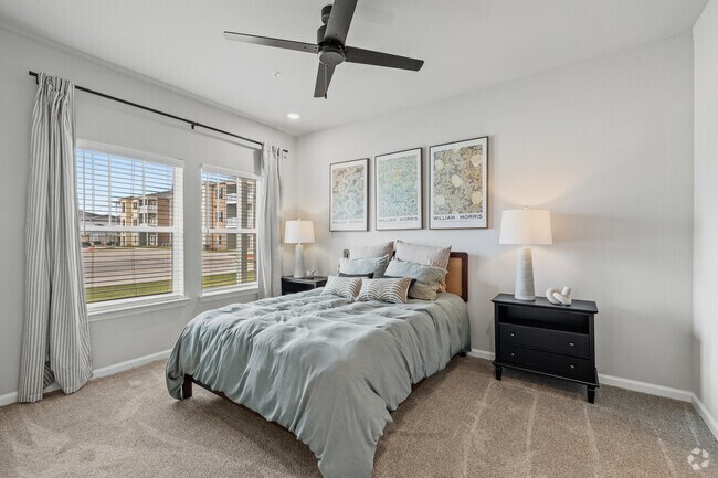 2BR, 2BA - 1,235SF - Primary Bedroom