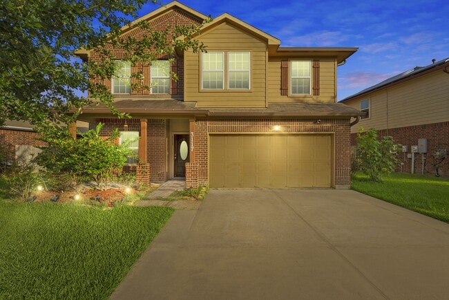 Photo - Comfort and Convenience in This Bay Colony...