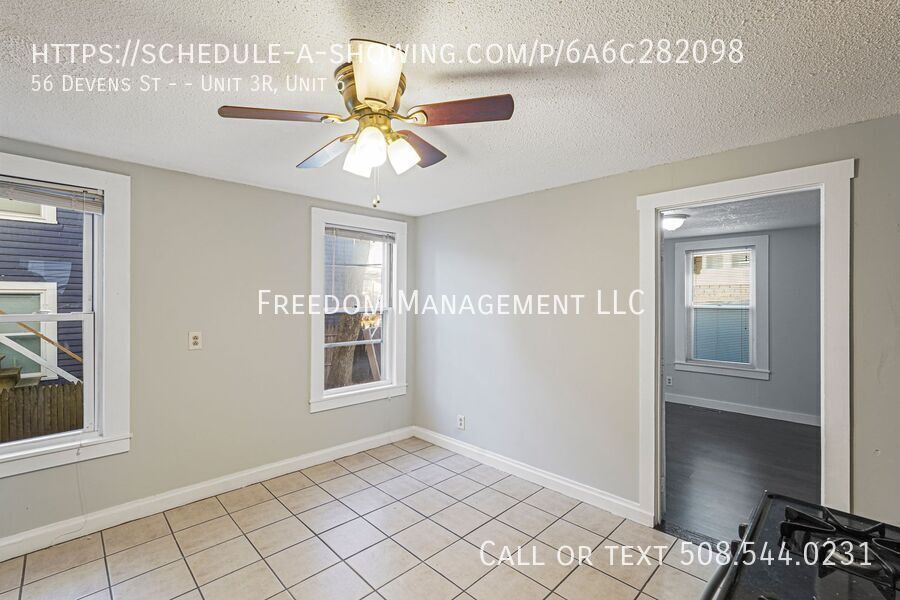 Photo - 56 Devens St Unit 3R,  6