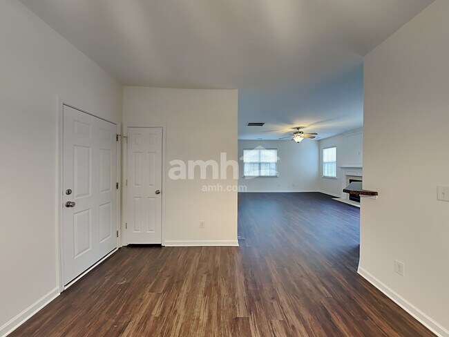 Photo - 5116 Abercromby St