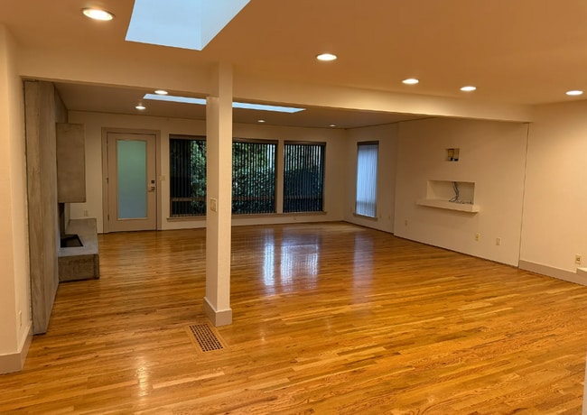 Photo - Contemporary SW Portland Home with Garage, A/C, and Prime Location Steps from OHSU and Willamette...