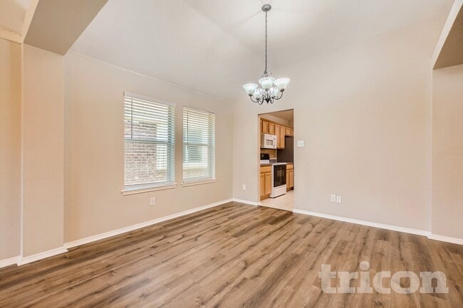 Photo - 110 Forest Park Ln