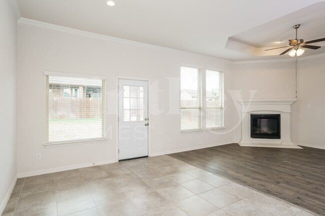 Photo - 213 Mineral Point Dr