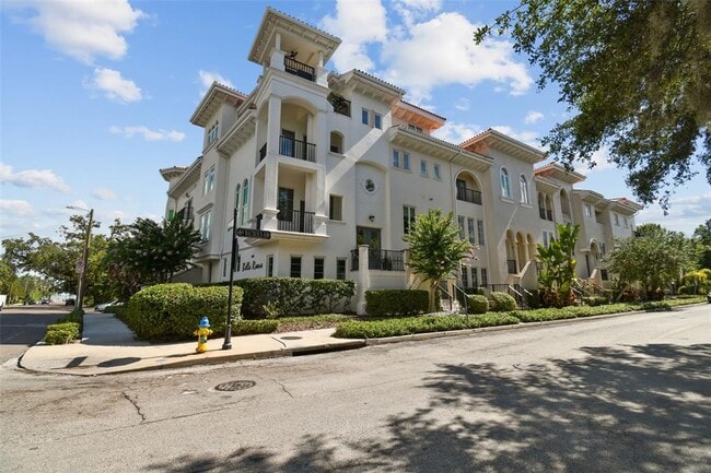 Building Photo - 1001 S Rome Ave