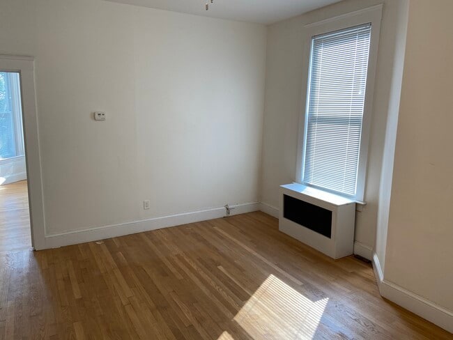 Photo - 38 Newton St