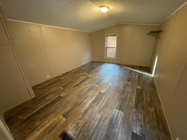 Photo - 4379 GA-42