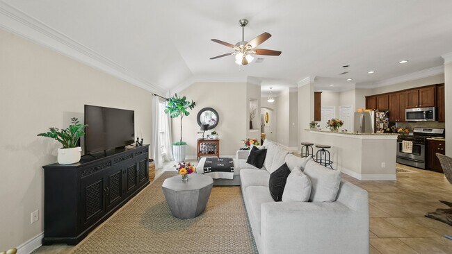 Photo - 416 W 23rd St