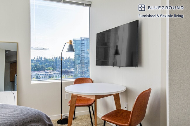 Photo - 288 106th Ave NE Unidad FL12-ID116