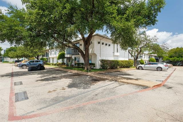Building Photo - 12888 Montfort Dr Unit 214 Rental