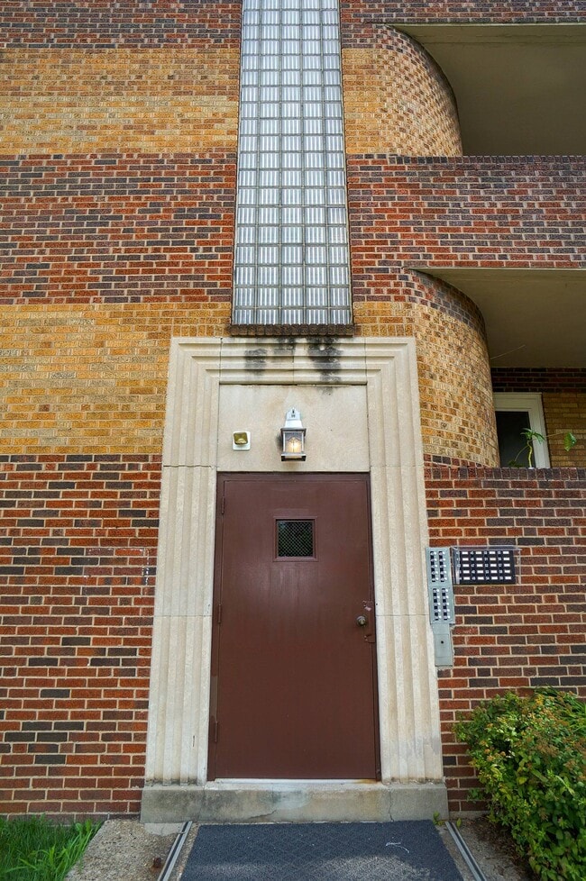 Kingsford Main Entrance