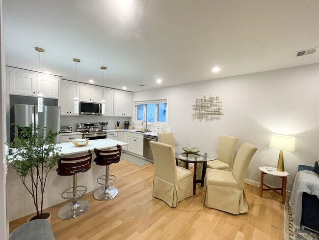 Photo - 75 Thorndike St Unit 2