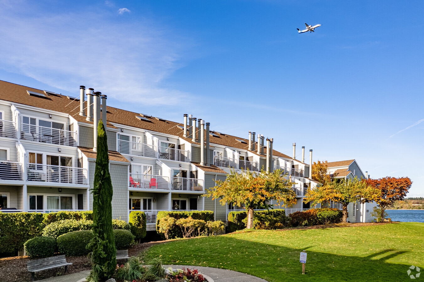 Photo - Columbia Point West Apartments