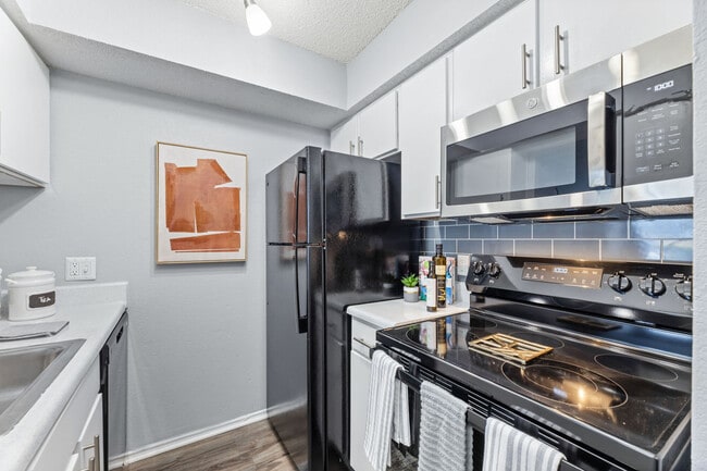 Photo - Junction at 7760