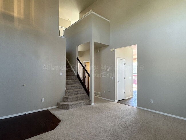 Photo - 8131 Oliver Rd