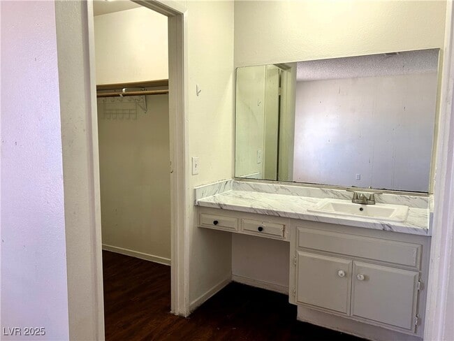 Photo - 3146 Blackford Ct