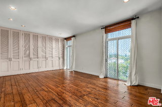 Photo - 1333 S Beverly Glen Blvd