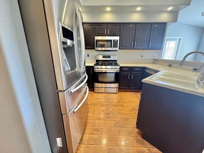 Photo - Spacious 2 bedroom condo with detached garage!!