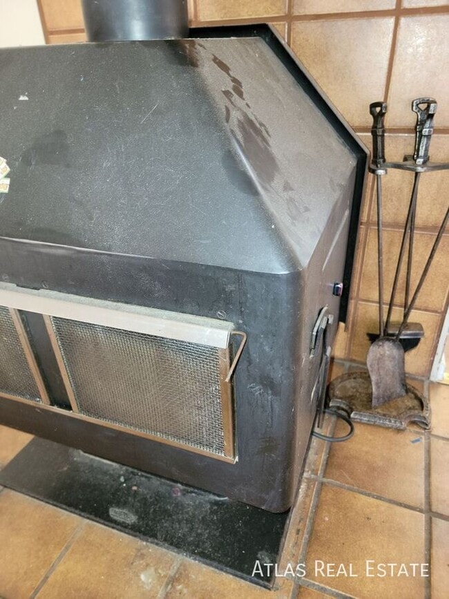 Photo - 406 Columbia Rd