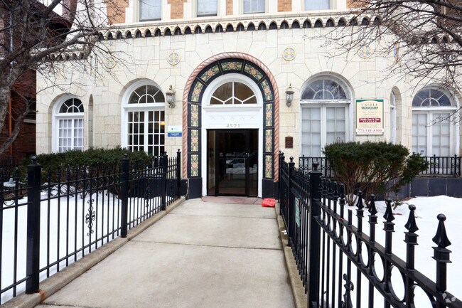 Photo - 4521 N. Malden St.