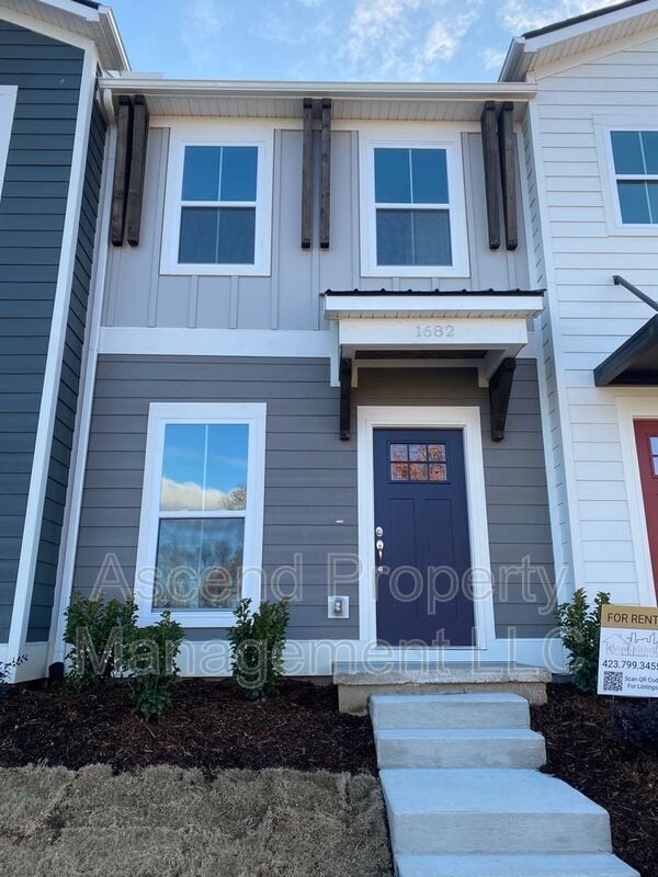 Photo - 1682 S Watkins St Townhome