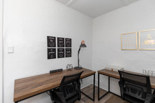 Photo - 108 Pharis St Unidad 1