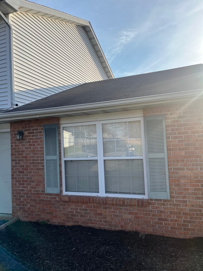 Photo - 400 Morgan Dr Townhome