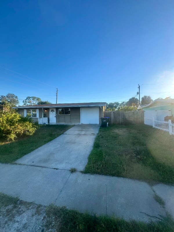 Photo - 8005 Cristobal Ave