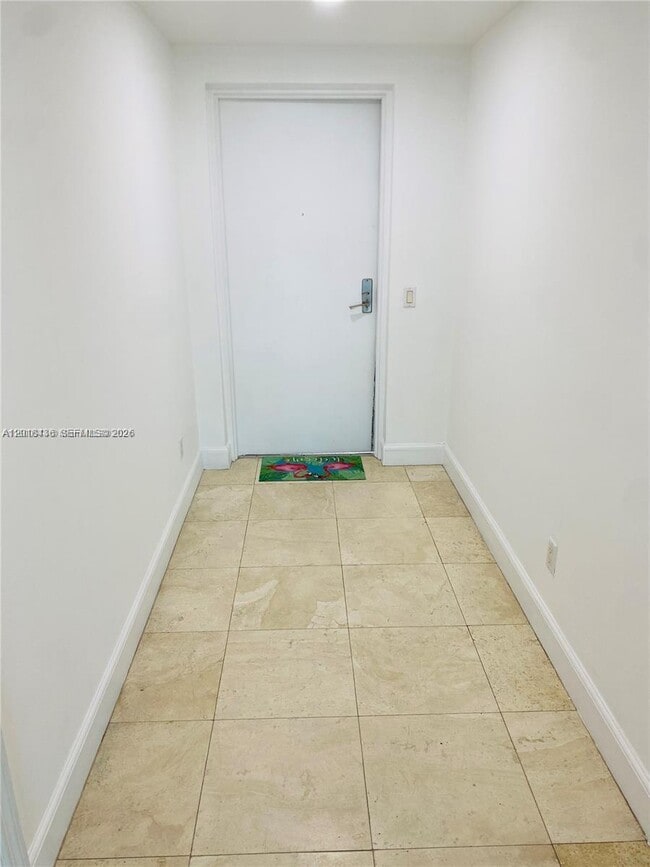 Photo - 14951 Royal Oaks Ln Unidad 405