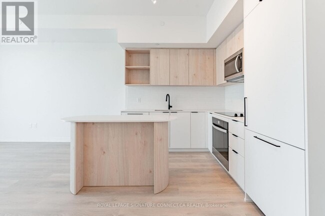 Photo - 1185 Dupont St Unit 908