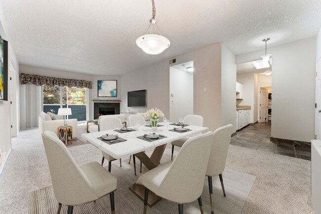 Building Photo - 3-bedroom 2 bath condo with a balcony in s...