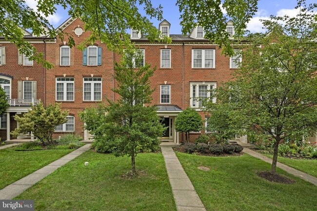 Photo - 3846 Sugarloaf Pkwy Townhome