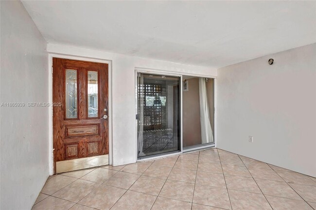 Photo - 6729 Camelia Dr