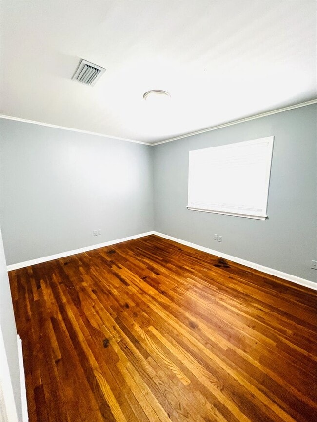 Photo - Lakeside Villa Apartment