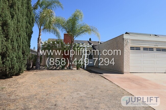 Building Photo - 3 bed 2 bath House With Solar And Communit...