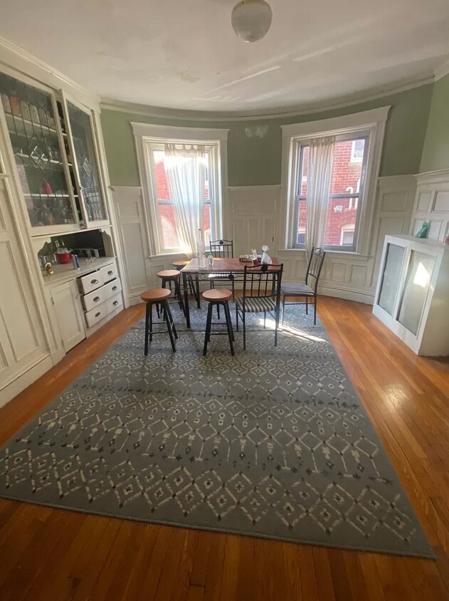 Photo - 187 Winthrop Rd Unit 1