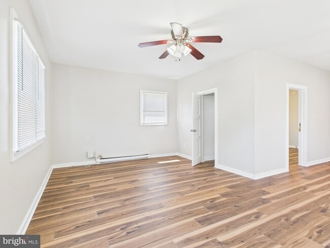 Photo - 32 Jenkins Pl